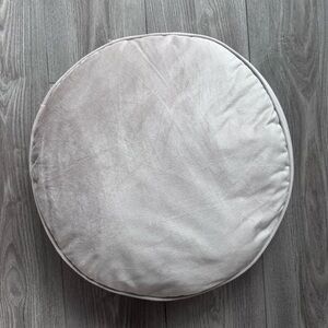 Round Floor Cushion Pouf in Light Gray